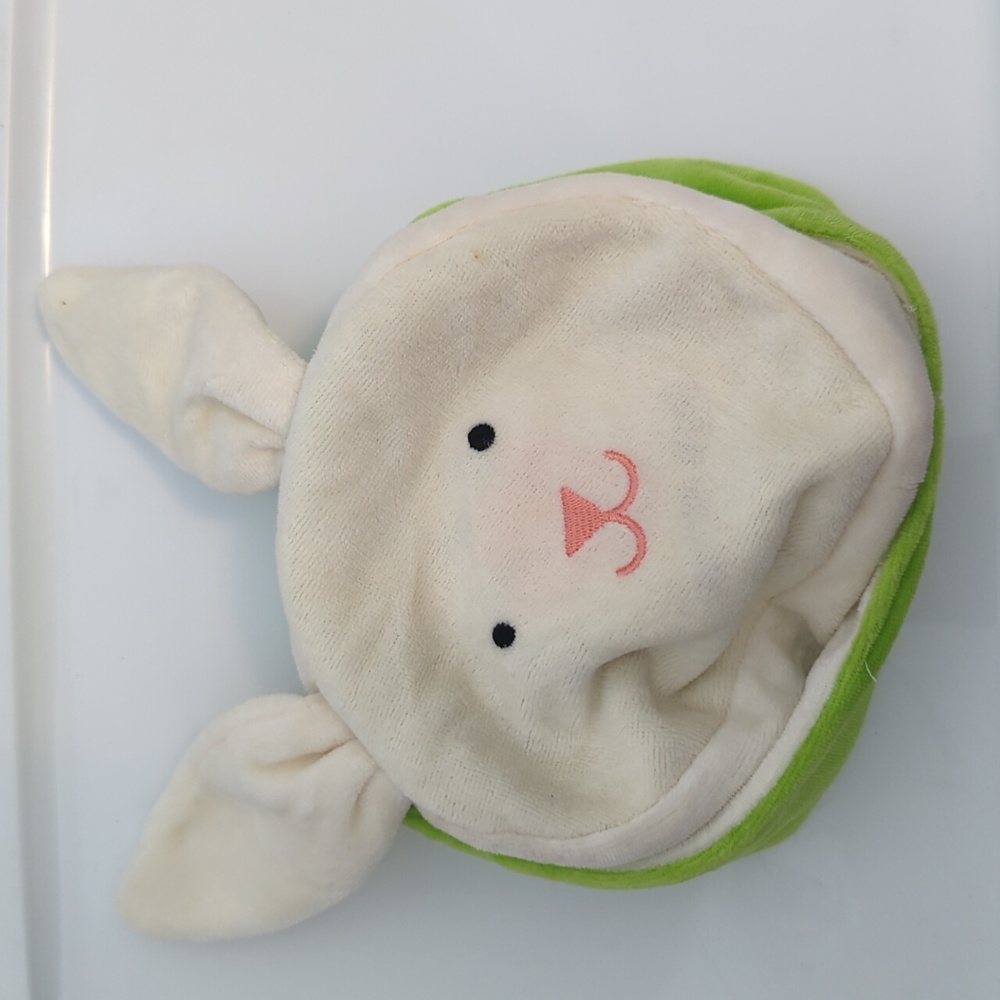 Boutique ADORABLE reversible hat white bunny and green w/ carrots aprx Sz 12-24M